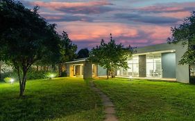 Treebo Midvalley Residence