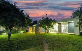 Treebo Midvalley Residence